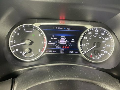 Used 2023 Nissan Sentra SV image 29