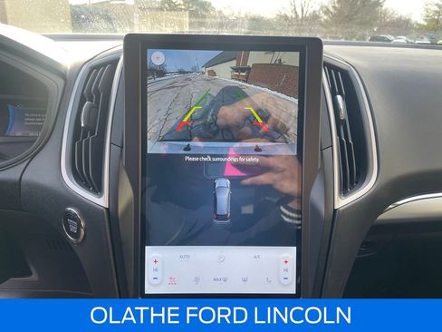 Used 2022 Ford Edge SEL w/ Sport Appearance Package image 15