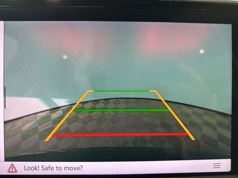 Used 2025 Volkswagen Atlas Peak Edition SE image 20