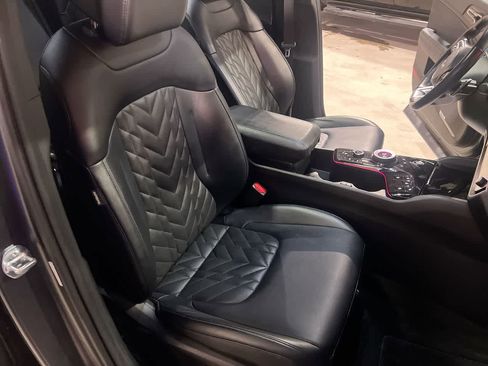 Certified 2023 Kia Sportage X-Line Prestige image 28