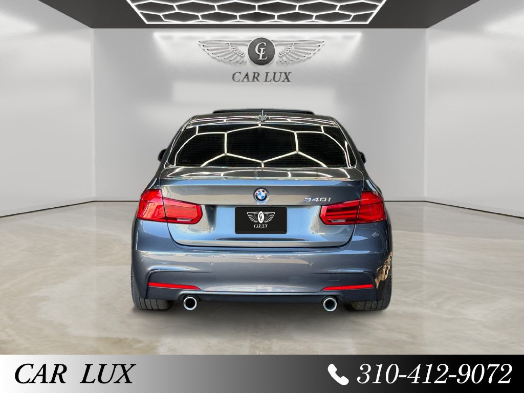 Used 2017 BMW 340i Sedan RWD image 4