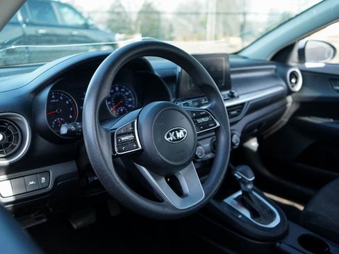 Used 2020 Kia Forte LXS image 6