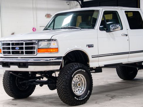 Used 1997 Ford F350 4x4 Crew Cab image 9