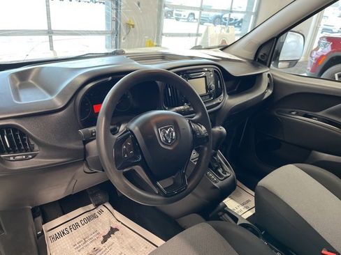 Used 2021 RAM ProMaster City Tradesman image 12