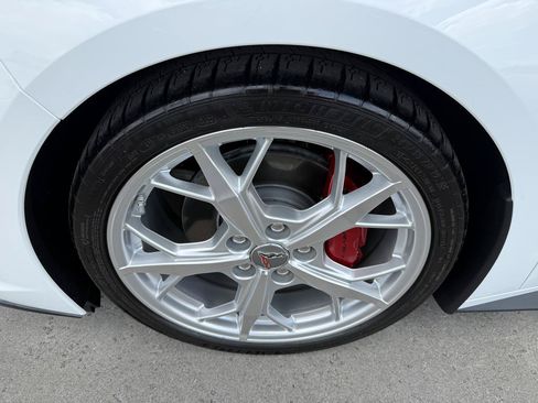 Used 2021 Chevrolet Corvette Stingray Preferred Cpe w/ Engine Appearance Package RWD image 53