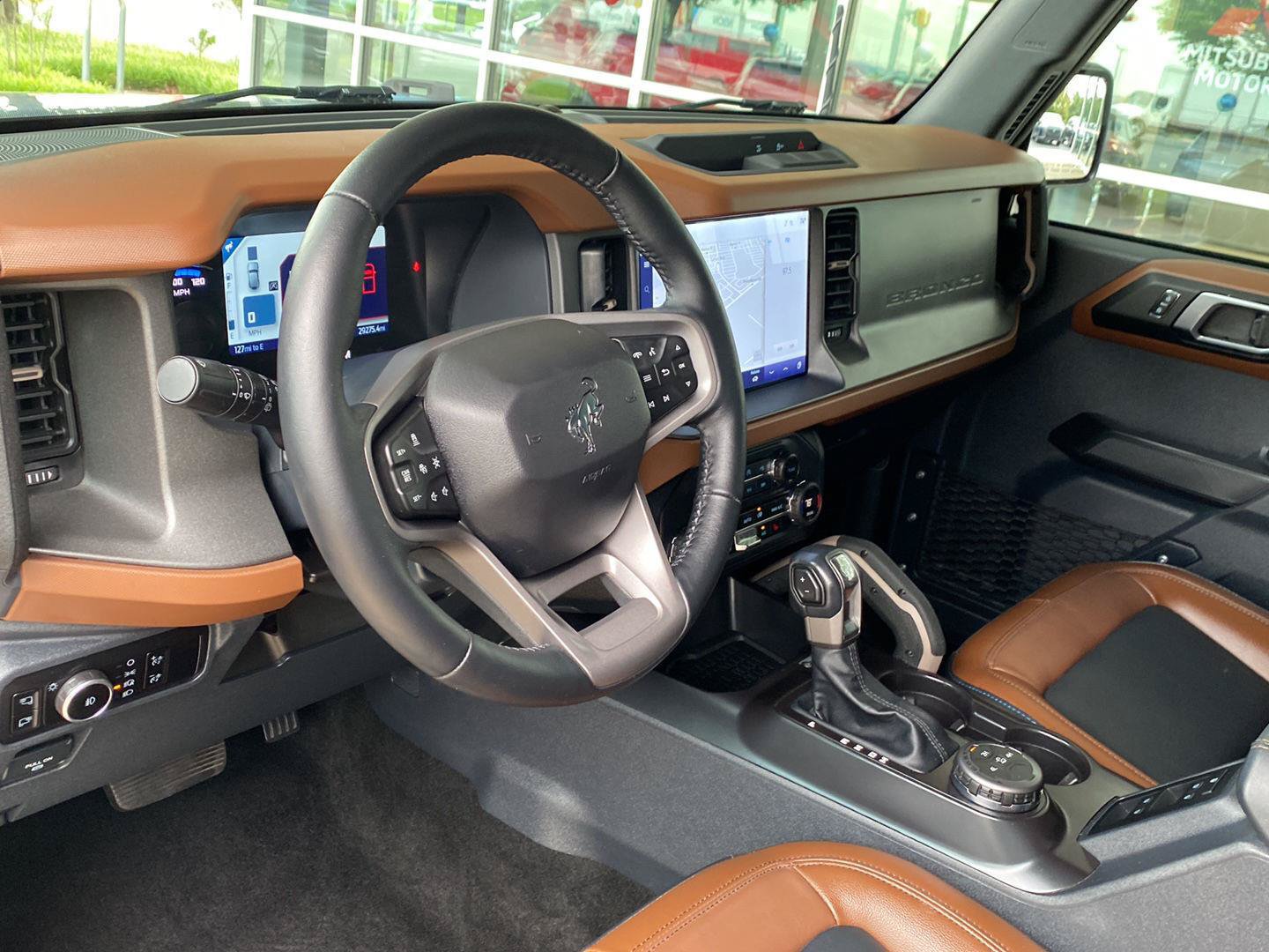 Used 2024 Ford Bronco Outer Banks AWD/4WD image 17