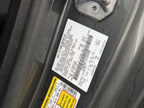 Used 2018 Ford Mustang GT w/ Black Accent Pkg image 29