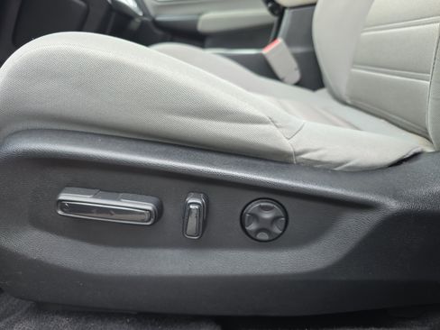 Used 2022 Honda CR-V EX image 13