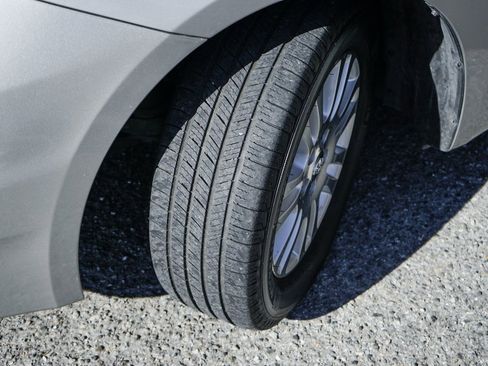 Used 2007 Toyota Sienna XLE image 46