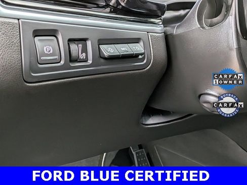 Used 2022 Cadillac XT6 Premium Luxury w/ Technology Package image 13