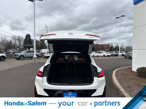 Used 2022 BMW X4 xDrive30i w/ M Sport Package 2 image 19