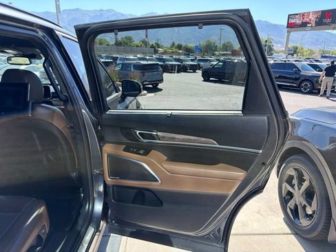 Used 2021 Kia Telluride SX w/ SX Prestige Package AWD/4WD image 33