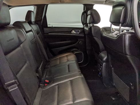 Used 2018 Jeep Grand Cherokee Summit image 25