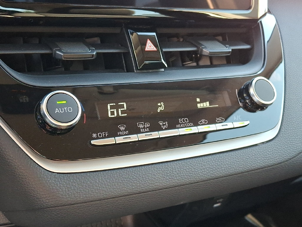 Certified 2026 Toyota Corolla LE FWD image 20