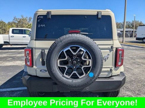 New 2026 Ford Bronco Outer Banks AWD/4WD image 6
