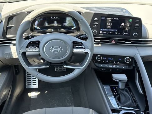 New 2026 Hyundai Elantra SEL Sport Premium FWD image 22