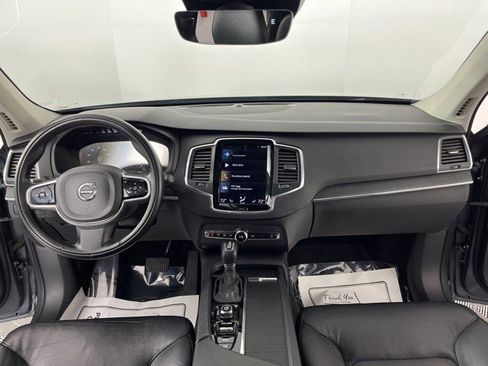 Used 2020 Volvo XC90 T6 Momentum AWD/4WD image 35