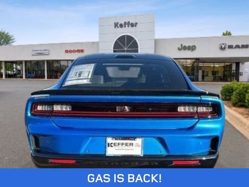 New 2026 Dodge Charger Scat Pack w/ Blacktop Package AWD/4WD image 4