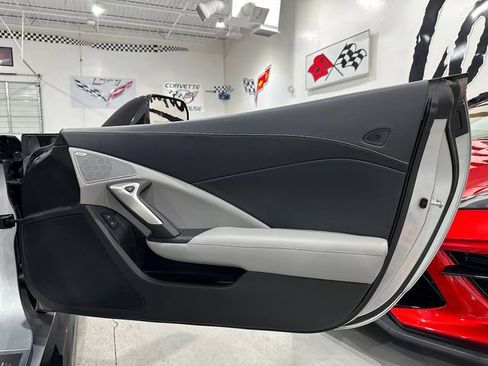 Used 2017 Chevrolet Corvette Grand Sport RWD image 18