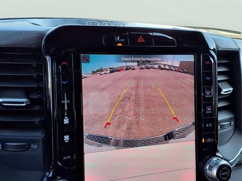 Used 2025 RAM 1500 Laramie AWD/4WD image 11