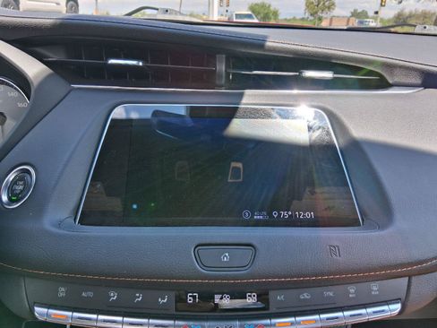 Used 2020 Cadillac XT4 Sport AWD/4WD image 32