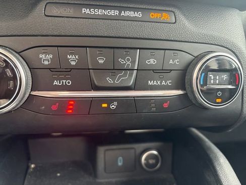 Used 2020 Ford Escape SEL image 27