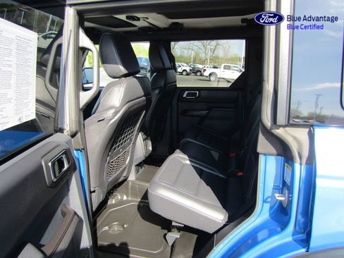 Certified 2025 Ford Bronco Badlands AWD/4WD image 14