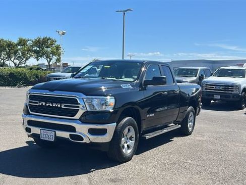 Used 2023 RAM 1500 Big Horn AWD/4WD image 8