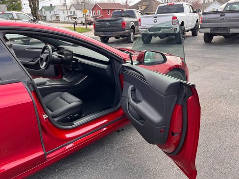 Used 2023 Tesla Model S Plaid image 23
