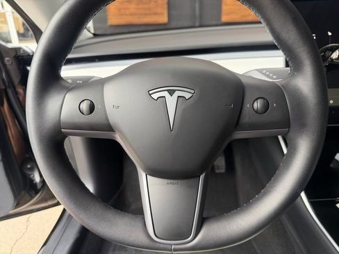 Used 2020 Tesla Model 3 Long Range AWD/4WD image 25