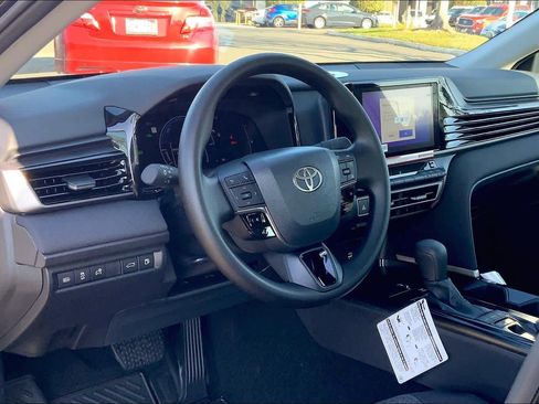 New 2026 Toyota Camry LE image 8