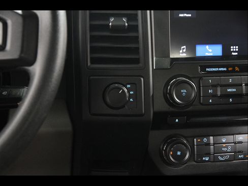 Used 2018 Ford F150 XL w/ Equipment Group 101A Mid AWD/4WD image 13