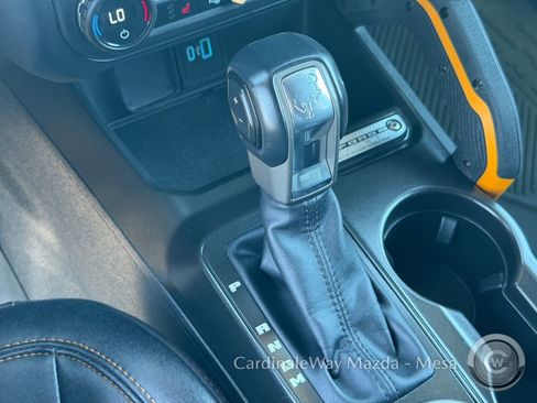 Used 2023 Ford Bronco Badlands image 27