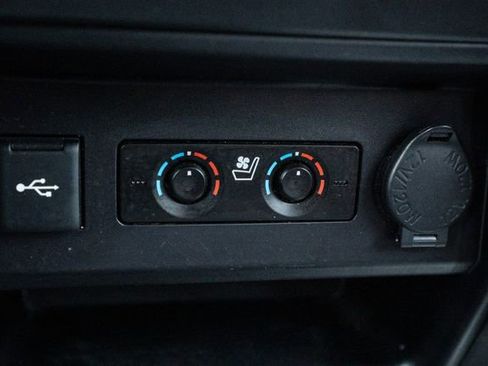 Used 2021 Toyota 4Runner Limited image 30