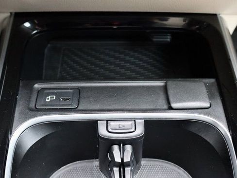 Used 2023 Mercedes-Benz GLA 250 4MATIC image 11