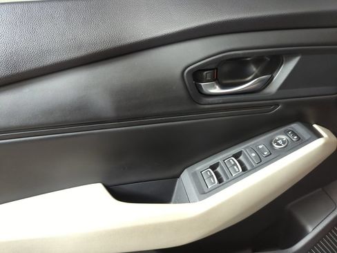 Certified 2023 Honda Accord EX image 10