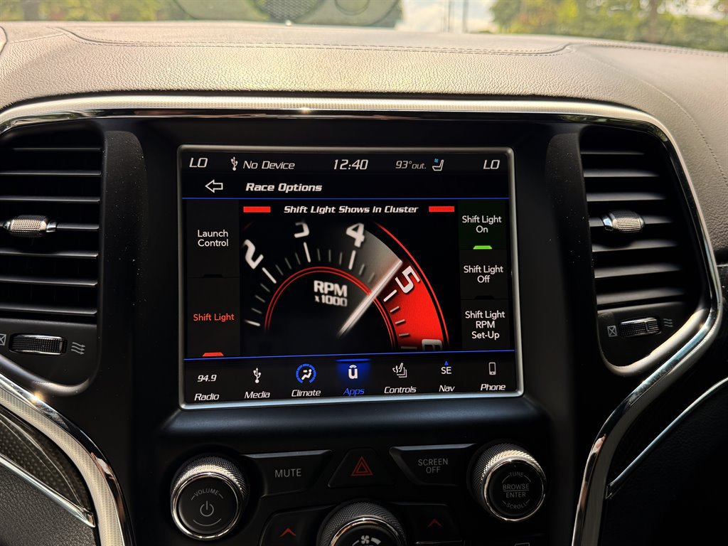Used 2018 Jeep Grand Cherokee SRT w/ Trailer Tow Group IV AWD/4WD image 26