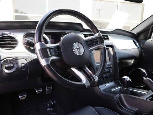 Used 2013 Ford Mustang GT Premium w/ Electronics Pkg RWD image 15