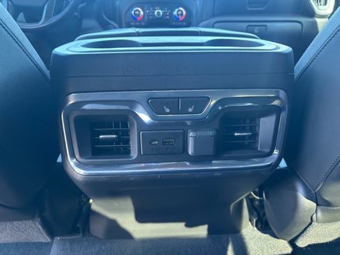 Used 2020 GMC Sierra 1500 AT4 w/ Technology Package image 19