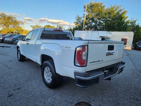 Used 2019 GMC Canyon 4x4 Extended Cab w/ Convenience Package image 5