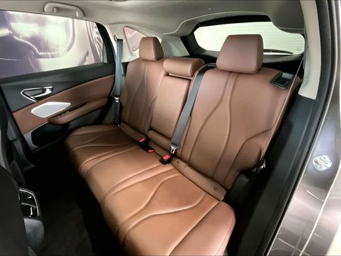 Used 2024 Acura RDX SH-AWD w/ Technology Package image 26