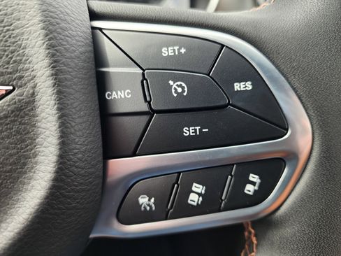 New 2026 Chrysler Pacifica Pinnacle FWD image 19