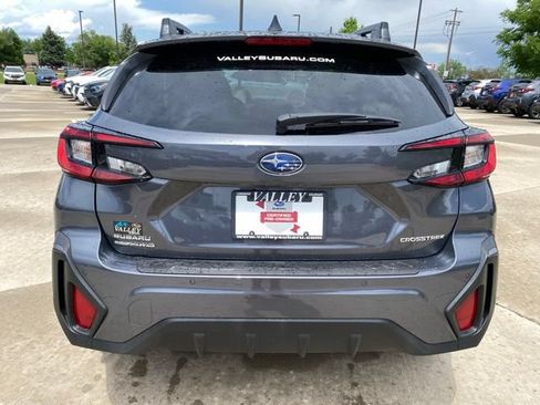 Used 2024 Subaru Crosstrek 2.5i Limited w/ Popular Package #4A AWD/4WD image 4