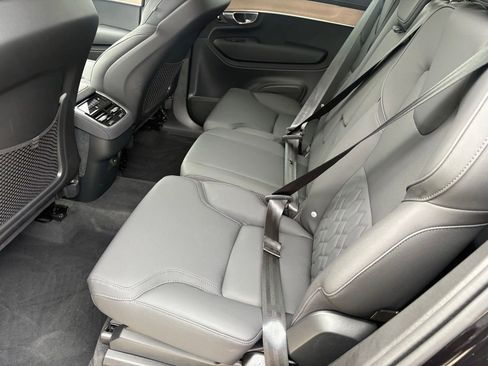 New 2026 Volvo XC90 B5 Core w/ Protection Package Premier image 31