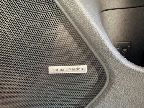 Used 2017 Subaru Outback 2.5i Limited image 27