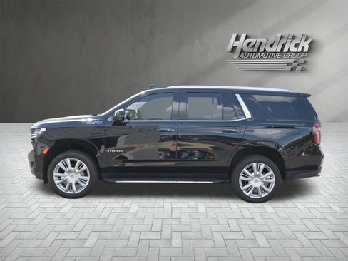 Used 2024 Chevrolet Tahoe High Country RWD image 6