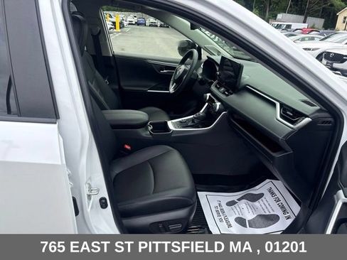 Used 2025 Toyota RAV4 Limited w/ Advanced Technology Package AWD/4WD image 16