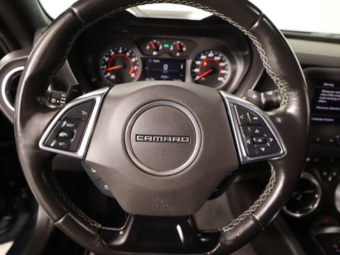 Used 2023 Chevrolet Camaro LT image 3