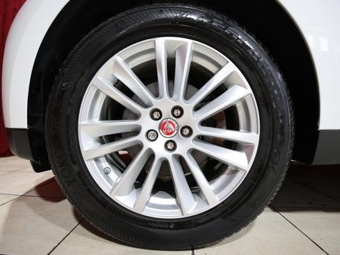 Used 2018 Jaguar F-PACE Prestige AWD/4WD image 7