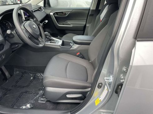 New 2025 Toyota RAV4 LE image 29